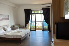 Carnelian Tower Hotel at ForestCity 4109 with WIFI